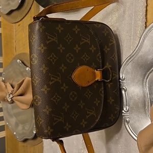 Louis Vuitton St Cloud GM